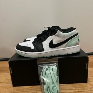 Jordan 1 Low Tie-Dye